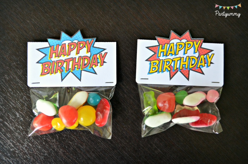 etiquettes-sachets-bonbons-anniversaire-ecole-super-hero-pop-art